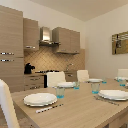 بيت للعطل Casa Vacanze Su Hastru
